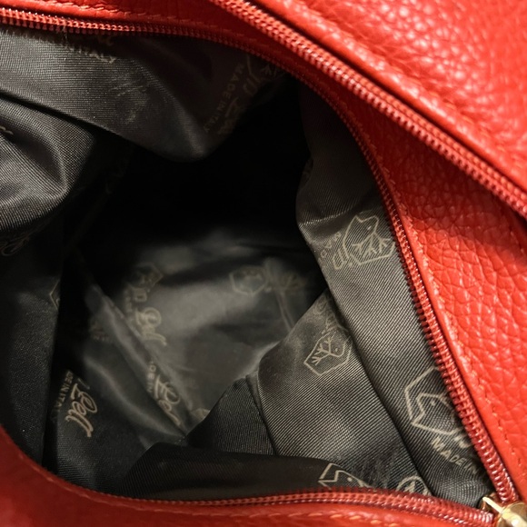 VALENTINA - Picture 14 of 16